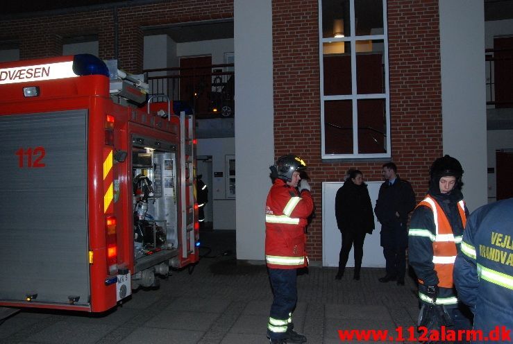 Brand i køkken. Gulkrog 14 i Vejle. 07/03-2013. Kl. 20:10.