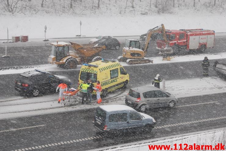 Havnet på taget. Motorvejen E45 ved Vejle. 16/03-2013. Kl. 13:59.