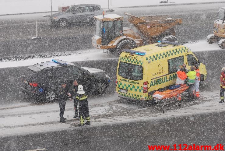 Havnet på taget. Motorvejen E45 ved Vejle. 16/03-2013. Kl. 13:59.