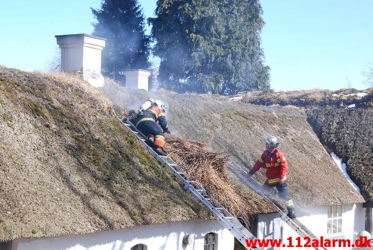 Gård brand. Hærvejen ved Randbøl. 02/04-2013. Kl. 14:49.