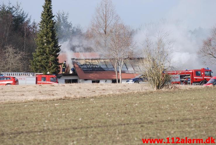 Gård brand. Grødevej Vonge. 13/04-2013. Kl. 16:36.