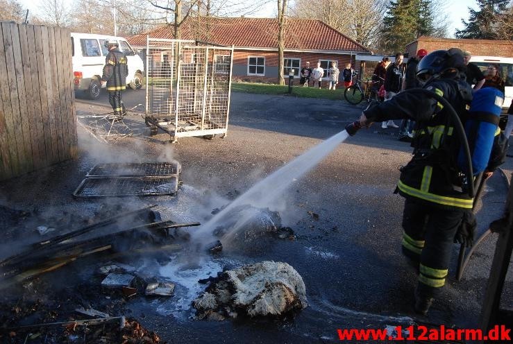 Containerbrand. Asylcenter i Jelling. 20/04-2013. Kl. 19:21.