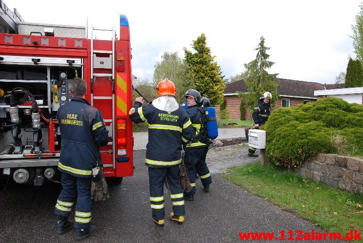 Ild i opvaskemaskine. Atlasvej i Vejle. 13/05-2013. Kl. 15:59.