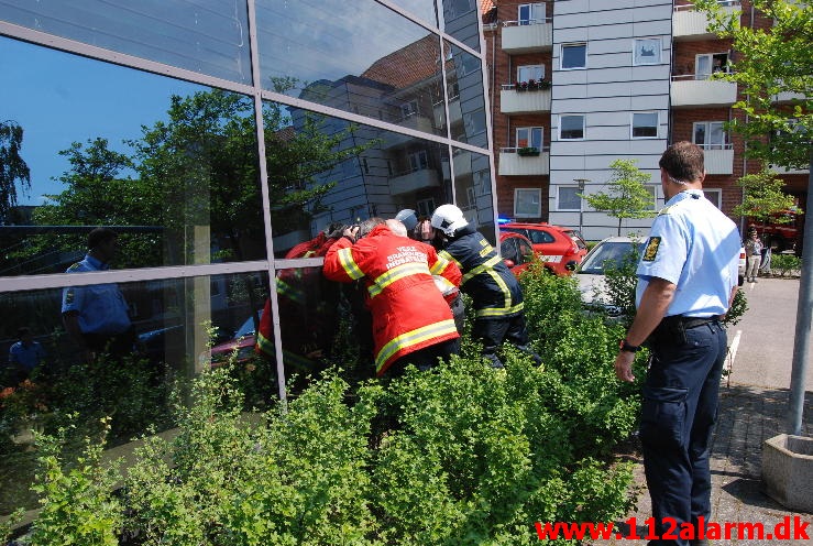 Brand i AAB`s Vaskeri. Mindegade i Vejle. 30/05-2013. Kl. 12:50.