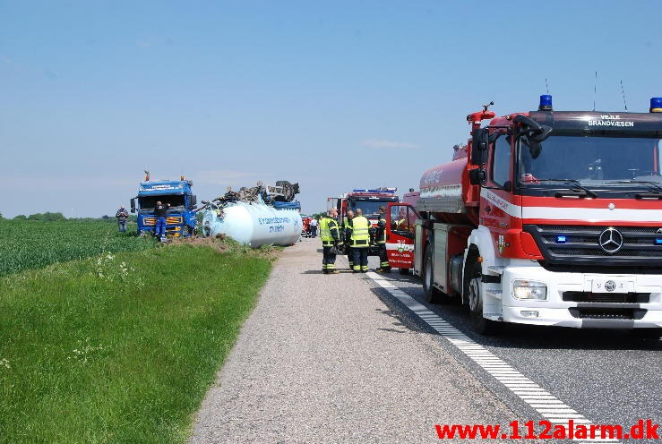 Lastbil røg af Motorvejen. Østjyske Motorvej ved 115 Km. 30/05-2013. Kl. 13:17.