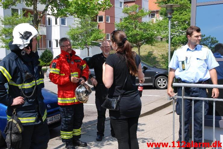 Brand i AAB`s Vaskeri. Mindegade i Vejle. 30/05-2013. Kl. 12:50.