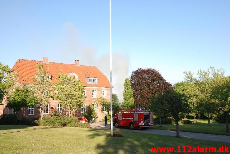 Skovbrand Børne og Ungecentret Solvej 62 i Vejle Ø. 05/06-2013. Kl. 19:34.