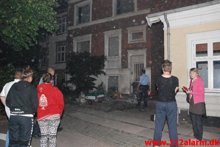 Brand i Villa. Fredericiavej 2 i Vejle. 15/06-2013. Kl. 00:01.