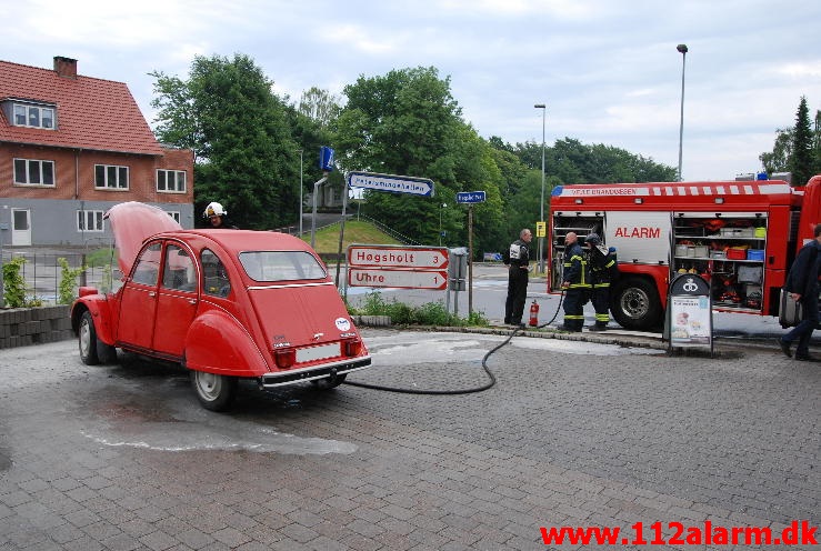 Bilbrand. Jellingvej 101 i Vejle. 19/06-2013. Kl. 13:57.