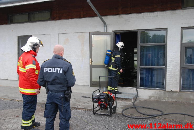 Brand på Petersmindeskolen. Petersmindevej 25 i Vejle. 23/06-2013. Kl. 06:12.