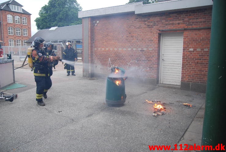 Containerbrand. Strandgade i Vejle. 27/06-2013. Kl. 21:46.