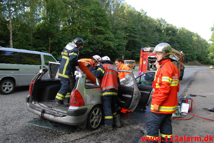 3 Biler var kørt op bag i hinanden. Horsensvej i Vejle. 14/08-2013. Kl. 8:39.