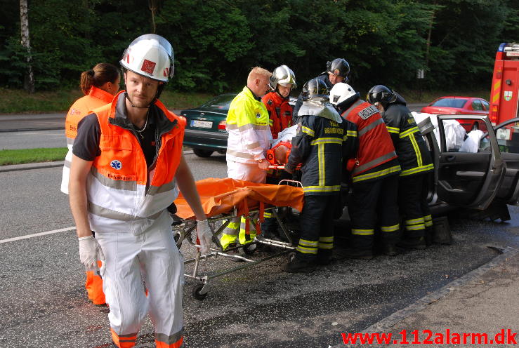 3 Biler var kørt op bag i hinanden. Horsensvej i Vejle. 14/08-2013. Kl. 8:39.