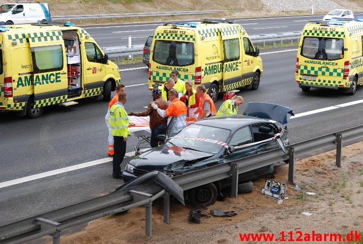 Toyota forsøgte at stikke af fra Politiet. E45 i Nordgårde retning ved 110 Km. 16/08-2013. Kl. 12:10.