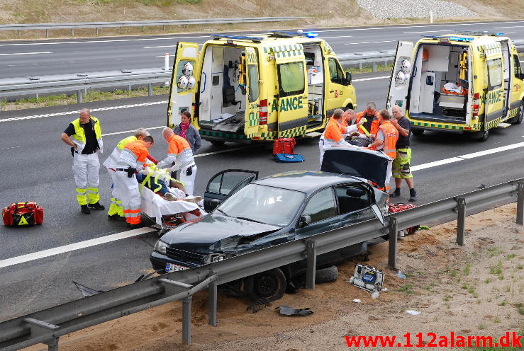 Toyota forsøgte at stikke af fra Politiet. E45 i Nordgårde retning ved 110 Km. 16/08-2013. Kl. 12:10.