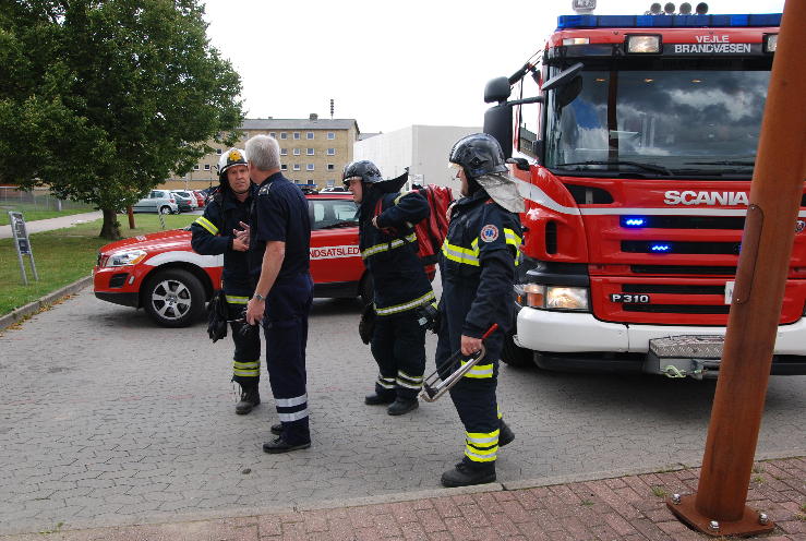 En dreng på 3 År fik fingeren til at sidde fast. Børnehaven Filuren på Finlandsvej i Vejle. 19/08-2013. Kl. 11:18.