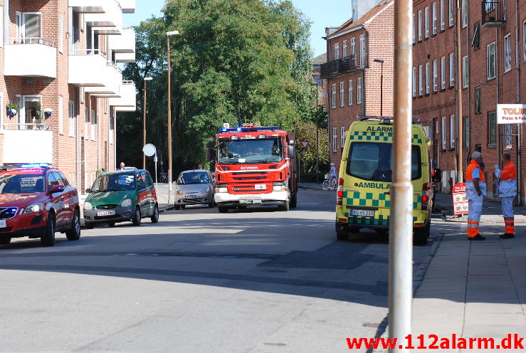 Brand i Etageejendom Svendsgade 13 i Vejle. 26/08-2013. Kl. 15:52.