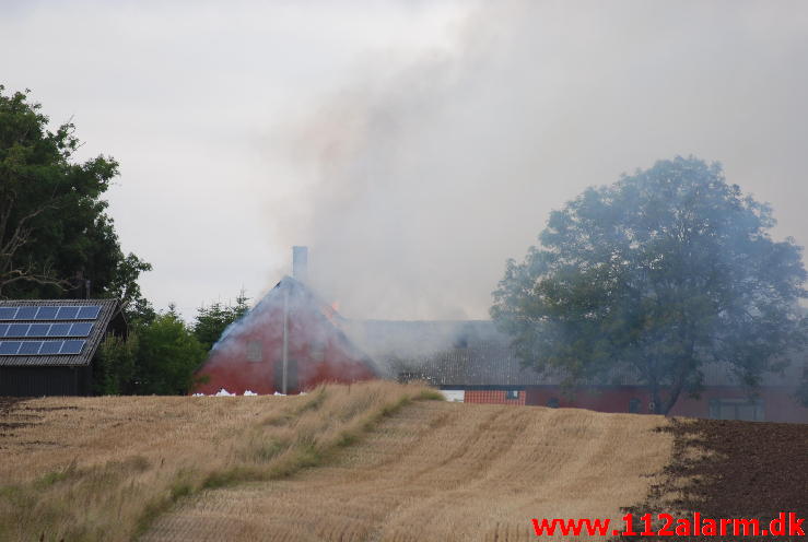 Gårdbrand. Ryttervej i Højen. 03/09-2013. Kl. 18:15.