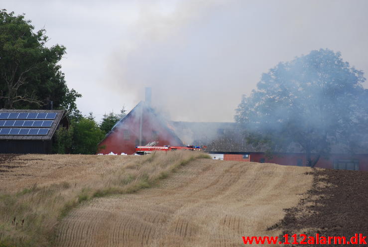 Gårdbrand. Ryttervej i Højen. 03/09-2013. Kl. 18:15.