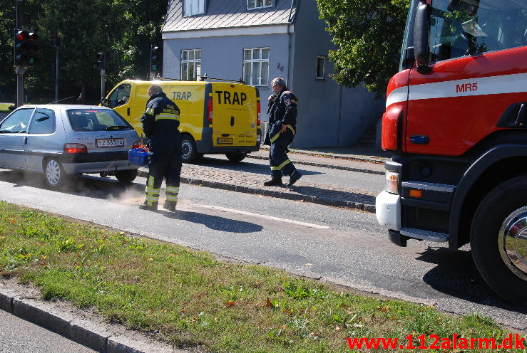 Mindre forurening. Fredericiavej i Vejle. v06/09-2013. Kl. 13:54.