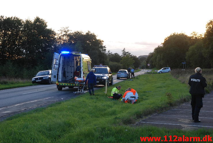 Blændede af solen. Vardevej ved Skibet. 24/09. 2013. Kl. 19:46.