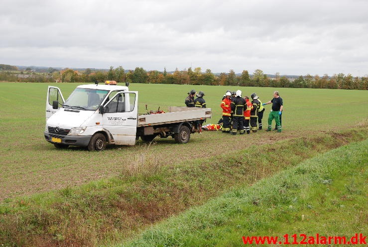 Havnede nede på marken. Skanderborgvej Uldum. 09/10-2013. Kl. 11:10.