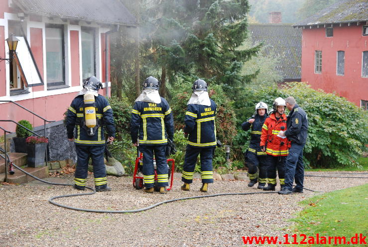 Gårdbrand. Røde Møllevej ved Daugård. 19/10-2013. Kl. 14:55.