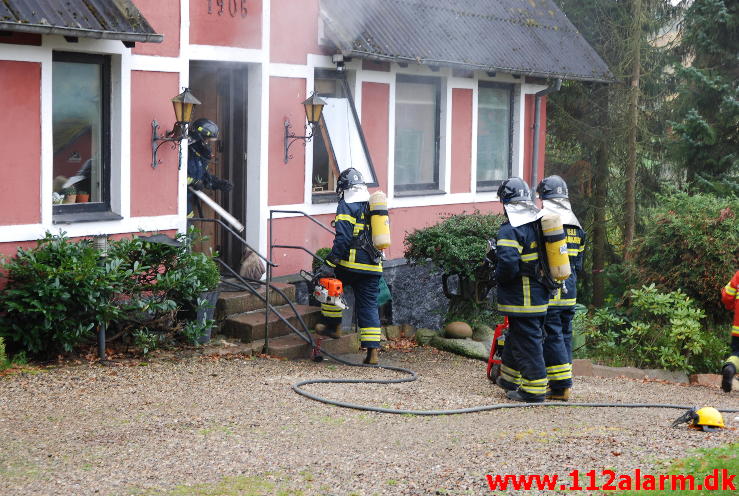 Gårdbrand. Røde Møllevej ved Daugård. 19/10-2013. Kl. 14:55.