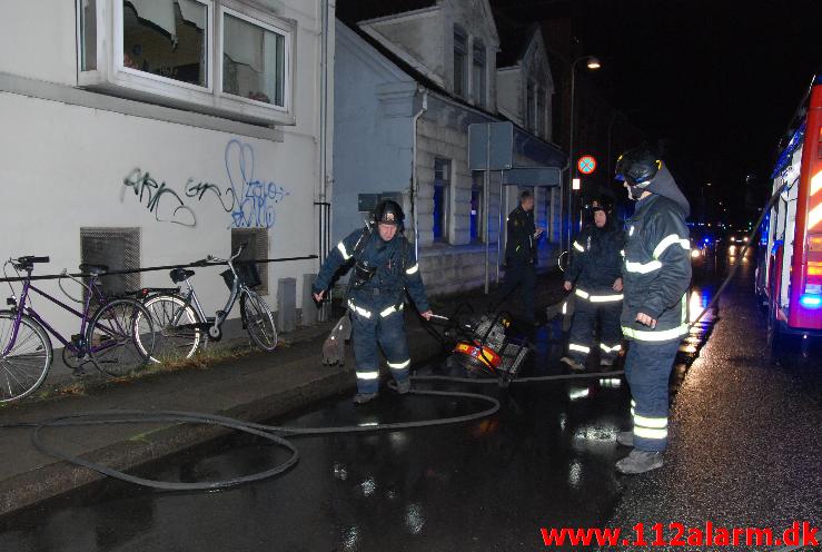 Brand i lejlighed. Vedelsgade 66 i Vejle. 26/10-2013. Kl. 20:05. 