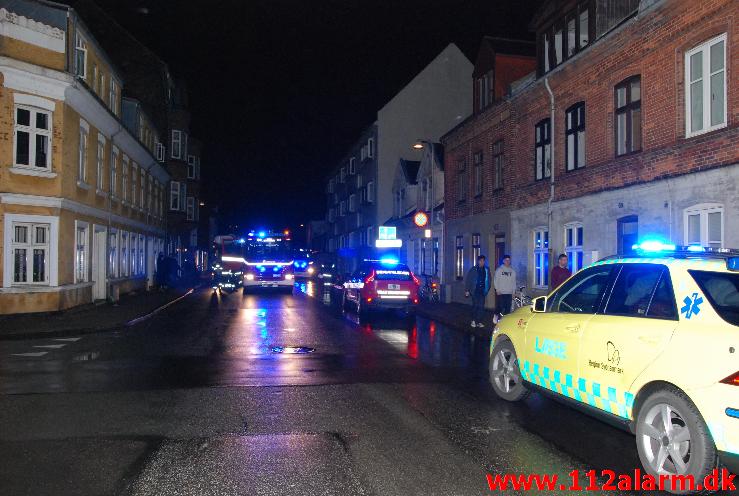 Brand i lejlighed. Vedelsgade 66 i Vejle. 26/10-2013. Kl. 20:05. 