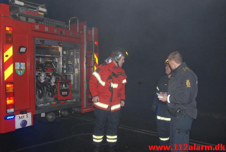 Brand i Campingvogn. Vongevej Fløjstrup. 27/10-2013. Kl. 22:32.