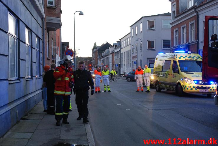 Gasflaske eksploderede i Lejligheden. Vedelsgade 38 i Vejle. 04/11-2013. Kl. 16:20.