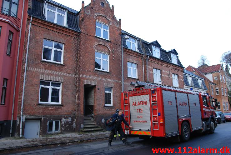 Gryden brændt på. Grejsdalsvej 11 i Vejle. 10/11-2013. Kl. 08:37.