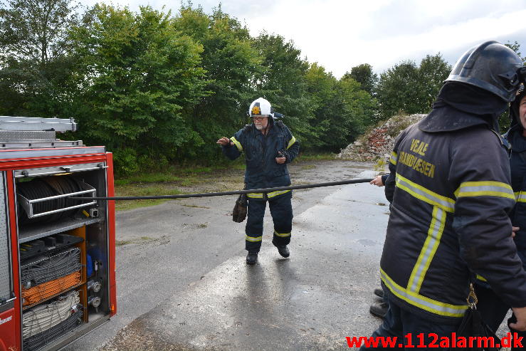 Industri brand i ved Ørum.