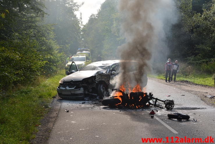 FUH med fastklemt. Munkebjergvej ved Vejle. 28/09-2014. Kl. 12:50.