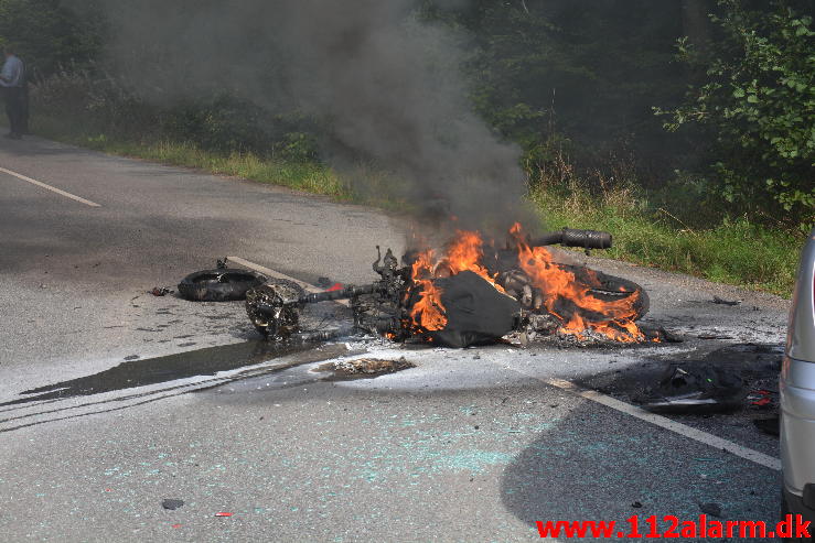 FUH med fastklemt. Munkebjergvej ved Vejle. 28/09-2014. Kl. 12:50.