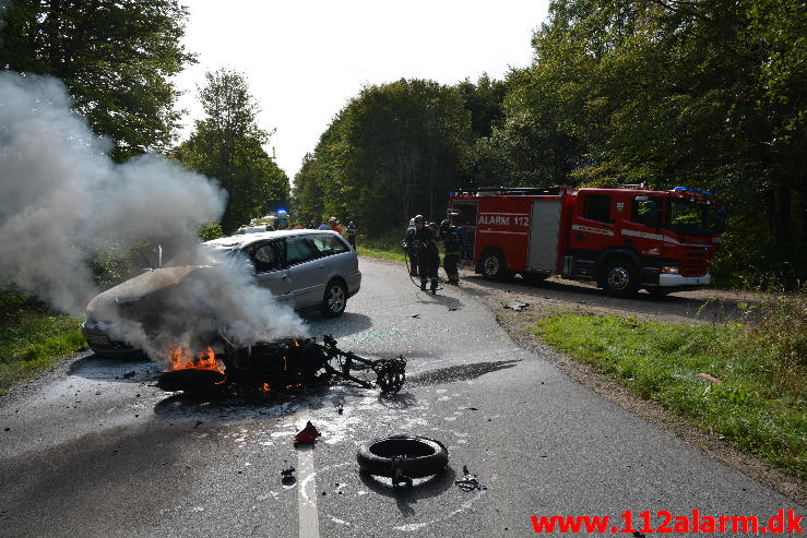 FUH med fastklemt. Munkebjergvej ved Vejle. 28/09-2014. Kl. 12:50.