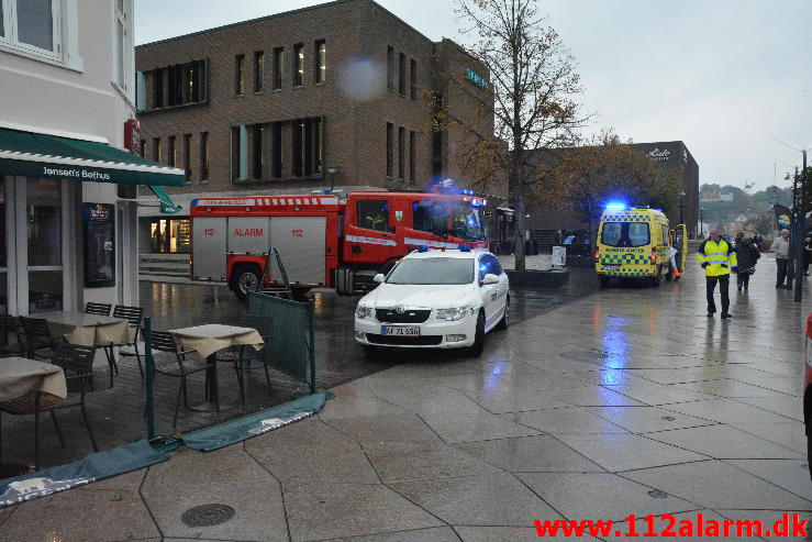 Brand i Etageejendom. søndergade 23 Vejle. 07/10-2014. KL. 10:47.