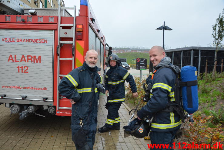 Brand Etageejendom. Finlandsvej 75 i Vejle. 24/10-2014. Kl. 15:23.