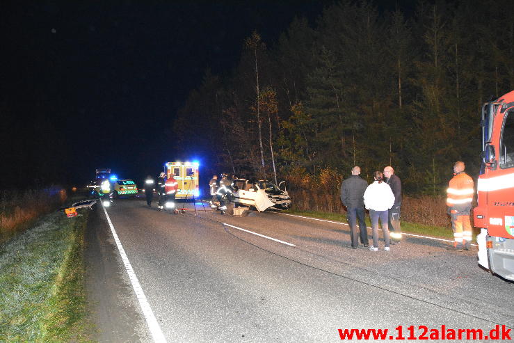 FUH med fastklemt. Viborg h Hovedvej (A13) ved Tørring. 29/10-2014. Kl. 19:57.