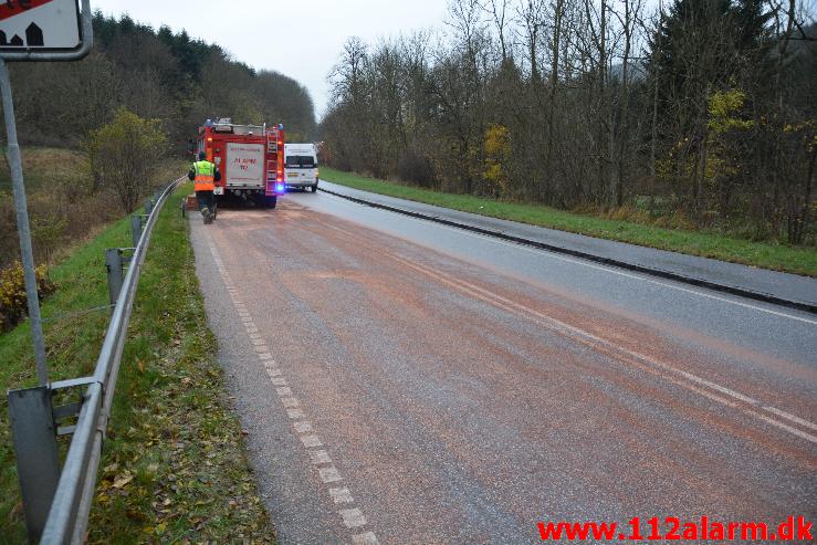 Fejemaskine smed olie Vardevej i Vejle 19/11-2014. Kl. 15:18.