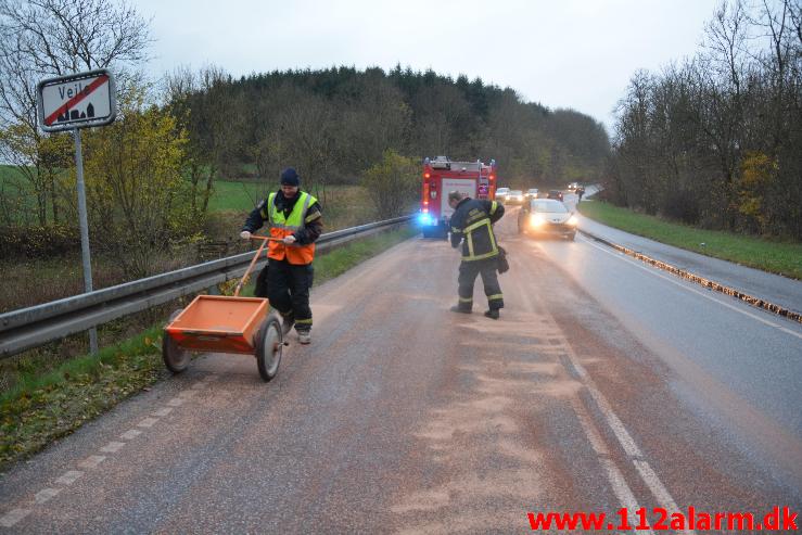 Fejemaskine smed olie Vardevej i Vejle 19/11-2014. Kl. 15:18.