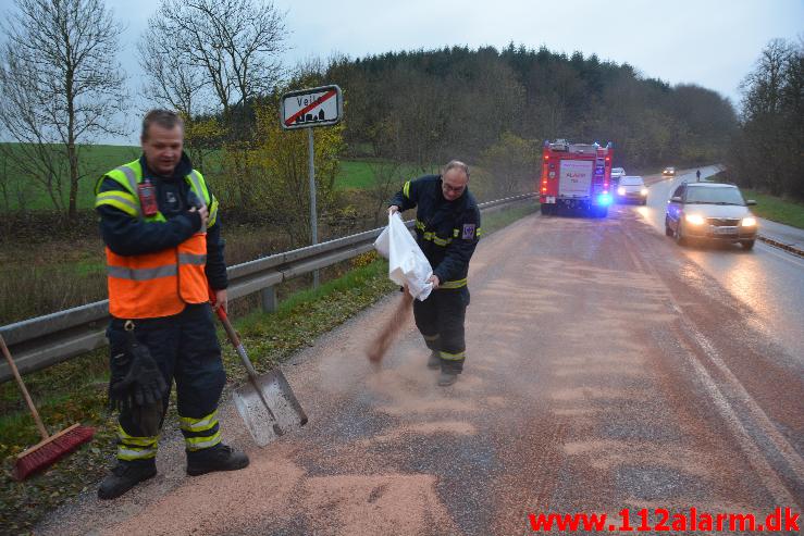 Fejemaskine smed olie Vardevej i Vejle 19/11-2014. Kl. 15:18.