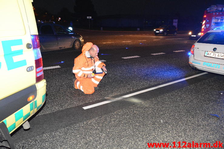 Trafikuheld med fastklemt. Viborgvej i Vejle. 30/11-2014. Kl. 16:04.