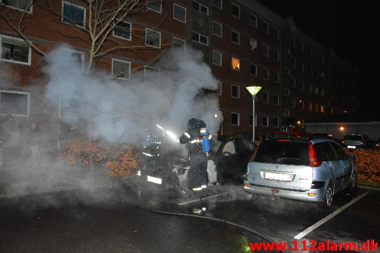 Brand i bil Finlandsvej 82 i Vejle. 21/11-2014. Kl. 17:00.