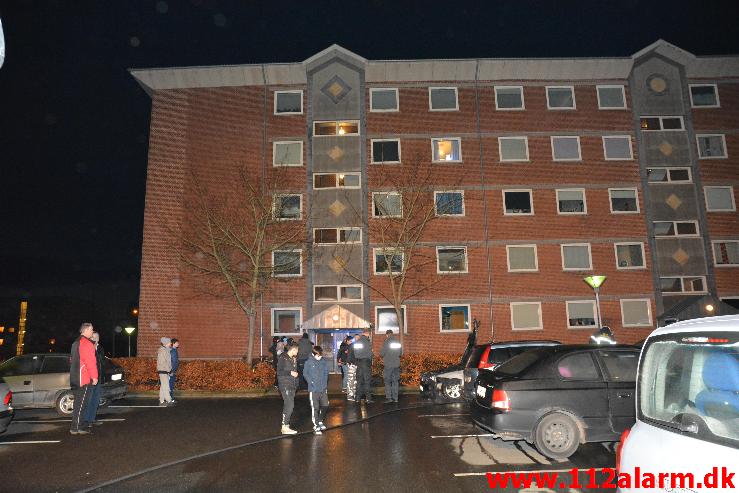 Brand i bil Finlandsvej 82 i Vejle. 21/11-2014. Kl. 17:00.