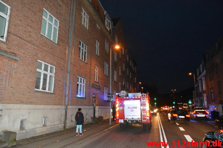 Brand i Etageejendom Vardevej 27 i Vejle 01/12-2014. Kl. 16:28.