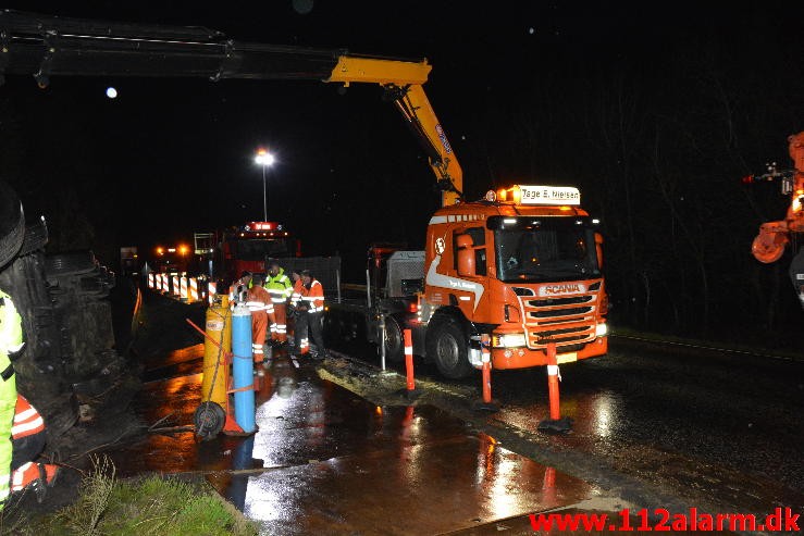 Chauffør ville undvige et rådyr. Hampen, Vejlevej A13. 19/12-2014.