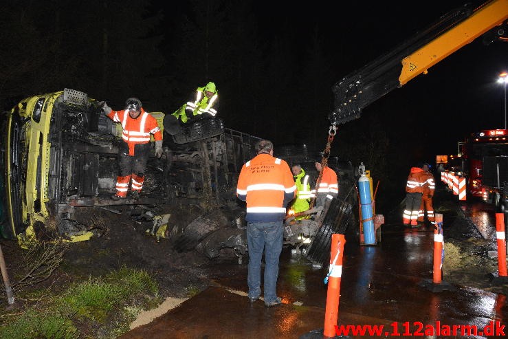 Chauffør ville undvige et rådyr. Hampen, Vejlevej A13. 19/12-2014.