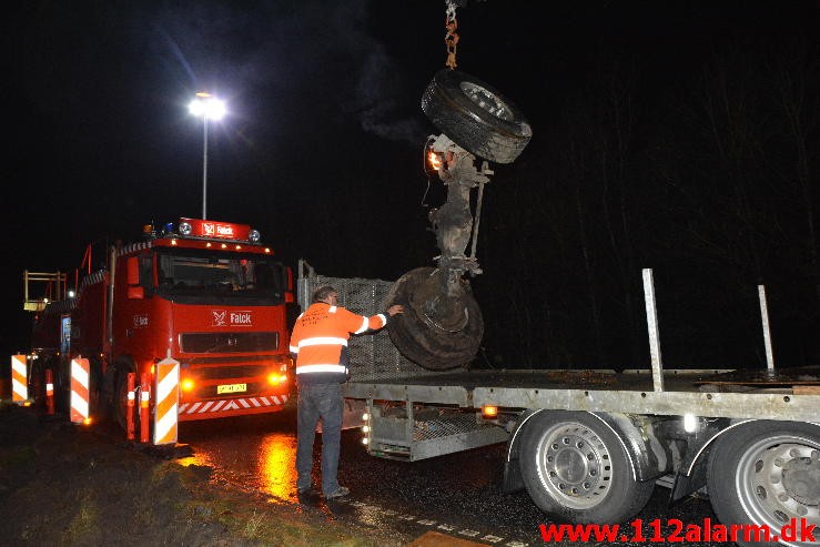 Chauffør ville undvige et rådyr. Hampen, Vejlevej A13. 19/12-2014.